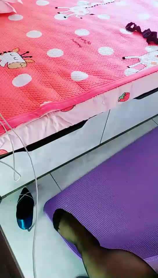 家奴伺候