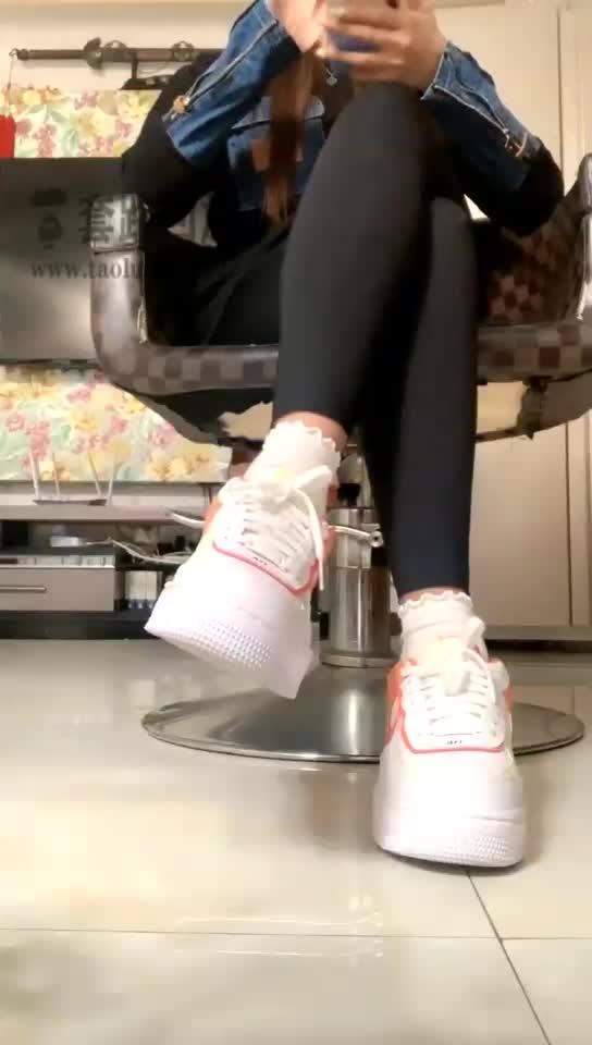 第一视角 鞋底棉袜羞辱