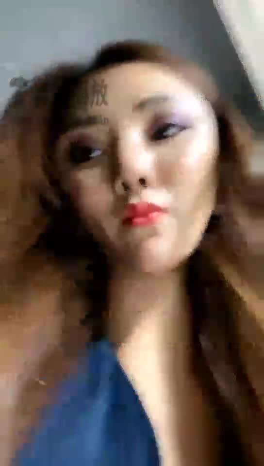 狗儿子来喝妈妈的红金圣水