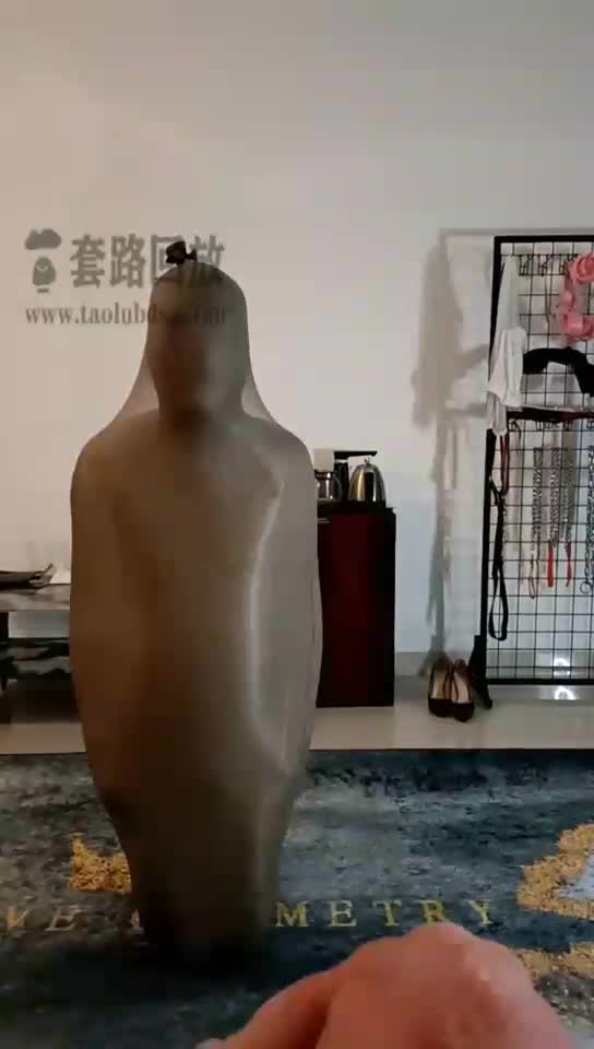 紧身束缚 全包贱狗 坐脸窒息 口塞丝袜