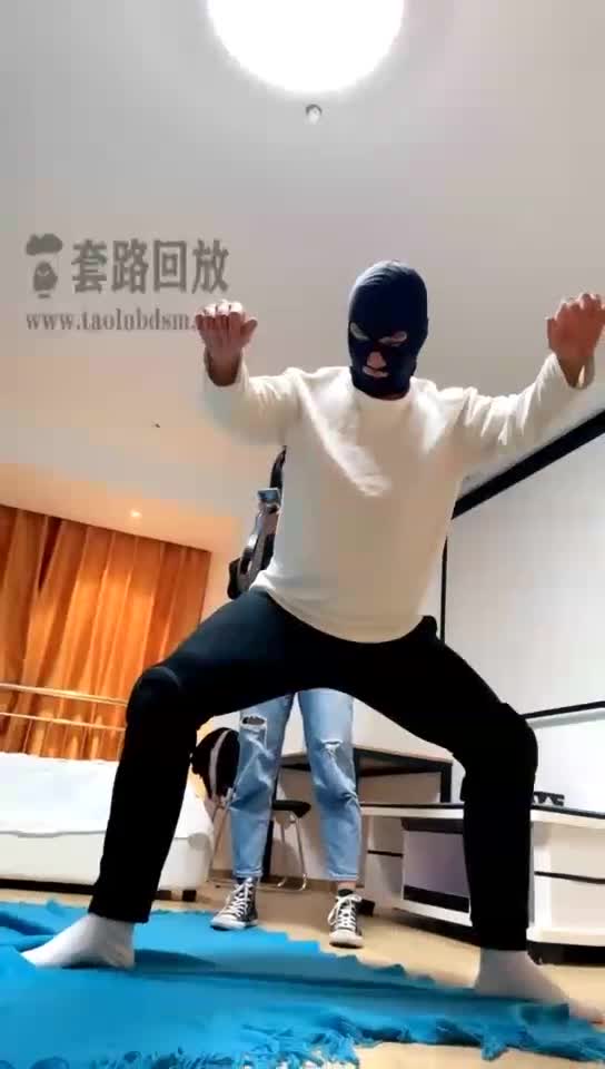 舔脚 深喉 耳光 榨精 今晚搞废你狗jb