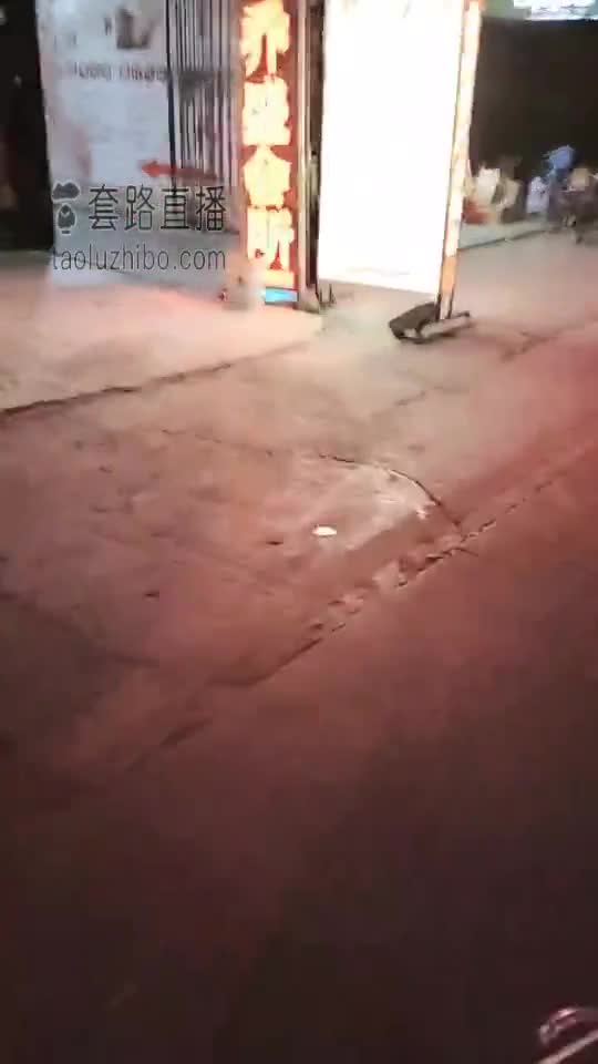 迅游白嫖巅峰颜值佳丽技师美脚