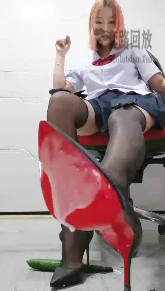 第一视角 红绿灯 绿王八RUSH足绞草母狗批四波