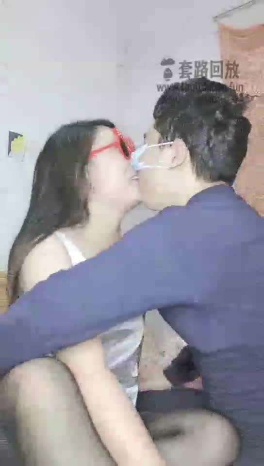 来伺候我们