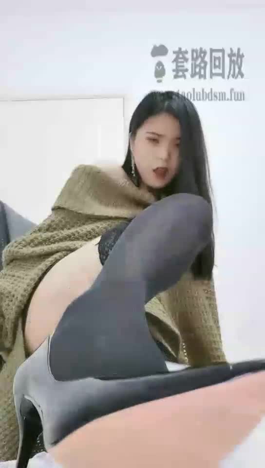第一视角榨精 学弟变精牛