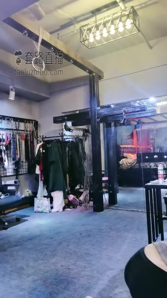 不懂规矩 让六姐好好调教调教