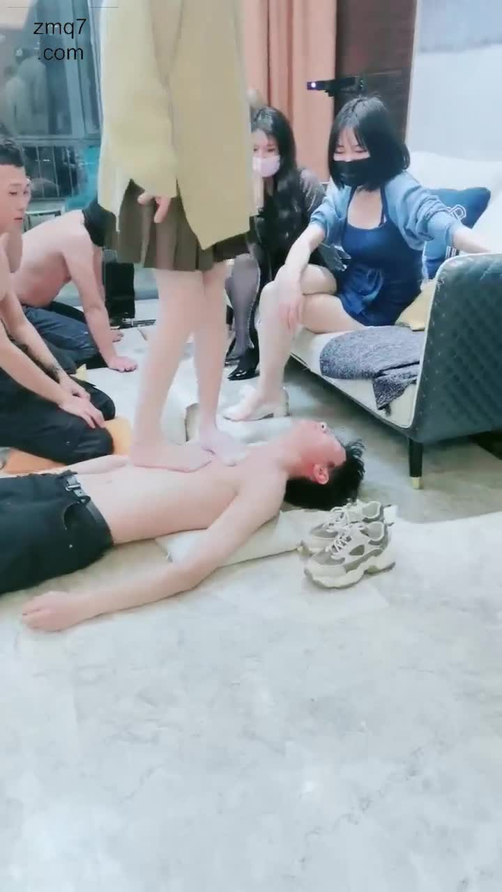 火爆群调
