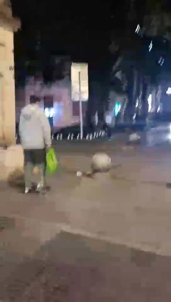 美女小橙户外调教 搭讪成功奖励舔脚 搭讪失败耳光口水 下部