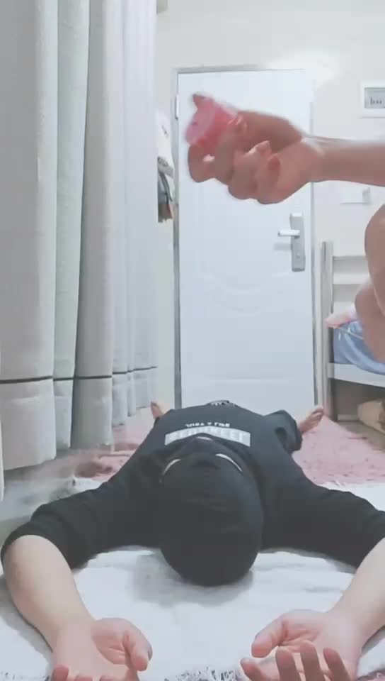 踩头踩手 滴蜡 恋足 踢裆