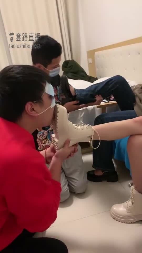 和我的素人闺蜜调双狗
