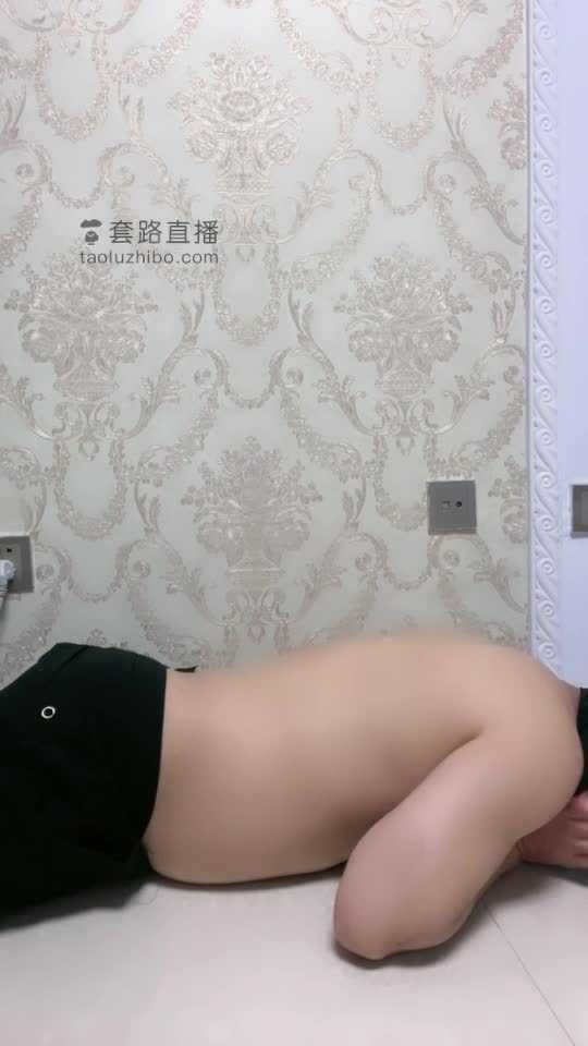 耳光 踩踏 深喉