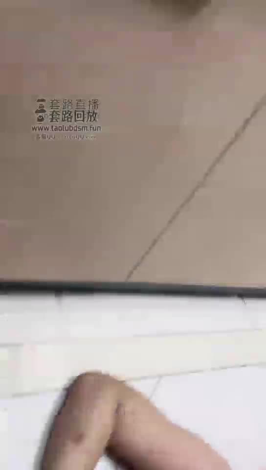 你要全部吃下主人的呕吐物 圣水