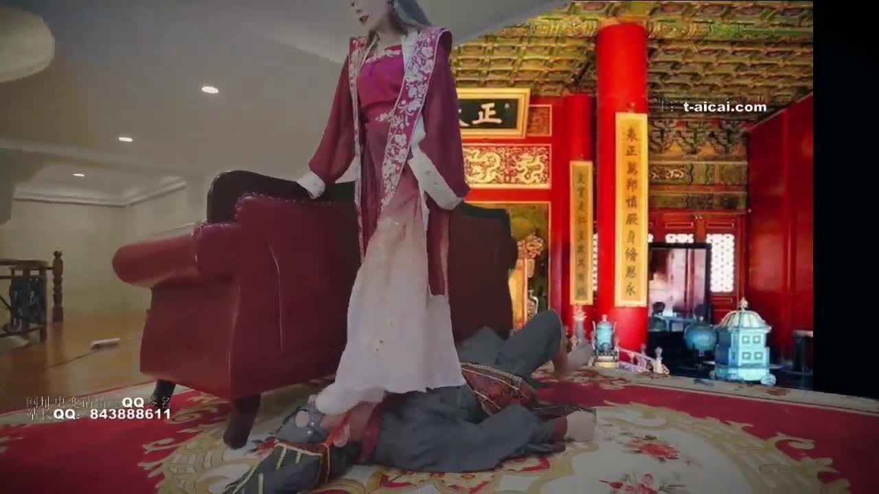 皇妃踩杀下贱太监
