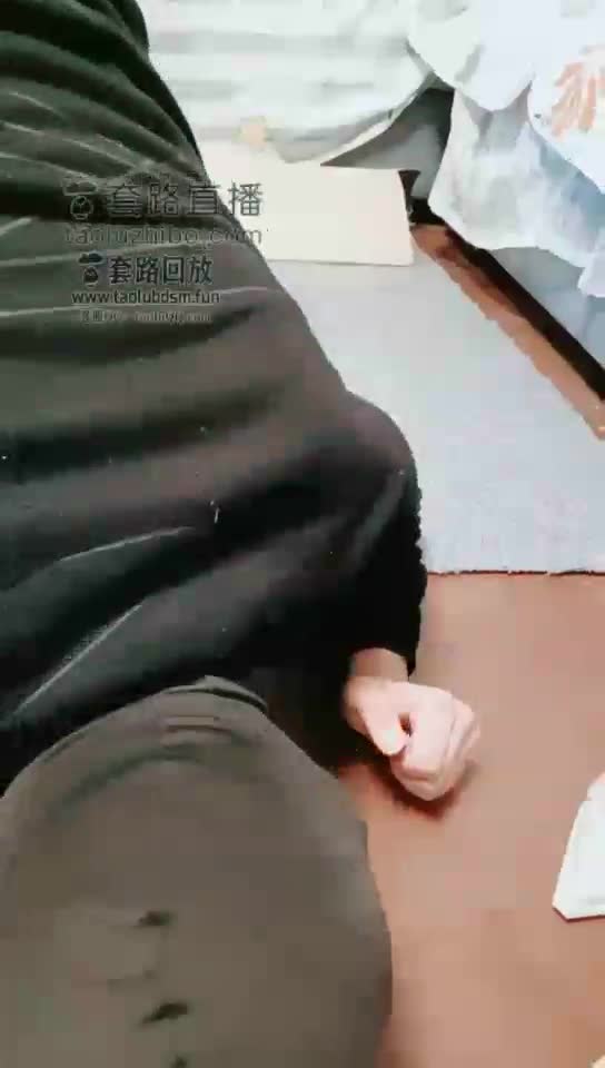 脚喂食
