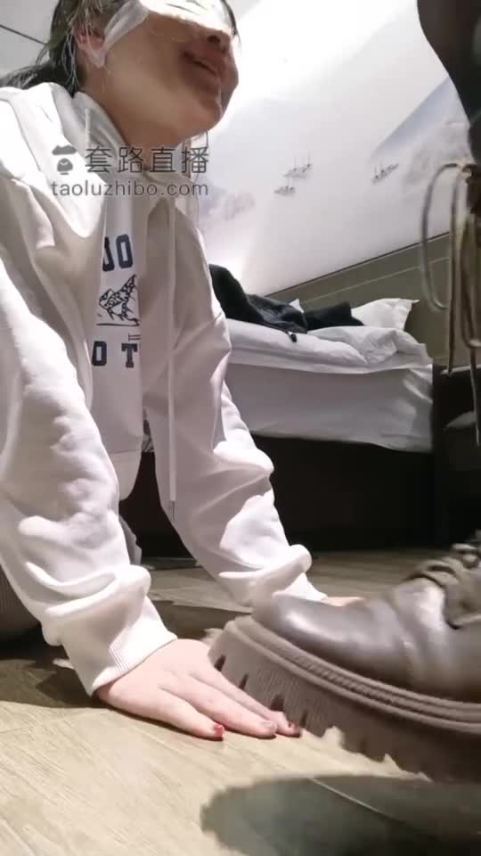 别人的S 不过是我的母狗