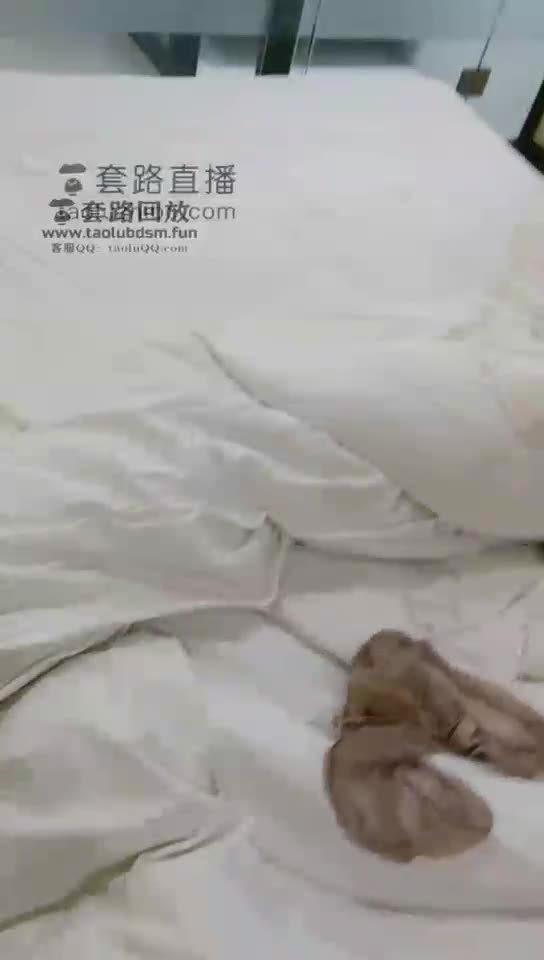 闻内裤 卫生巾 口舌