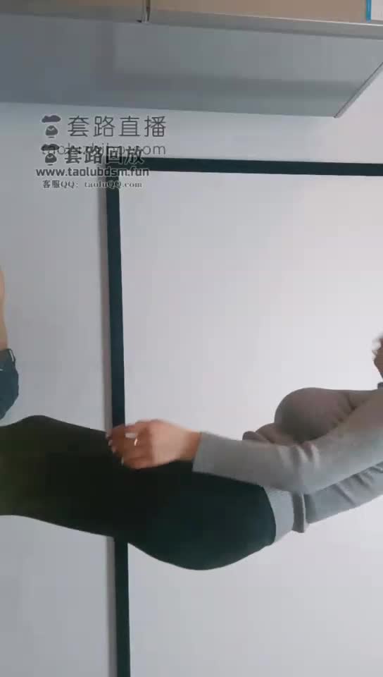 犯贱又被肉肉暴打