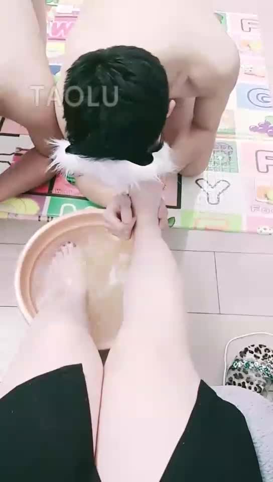 双奴洗脚 按摩舔脚