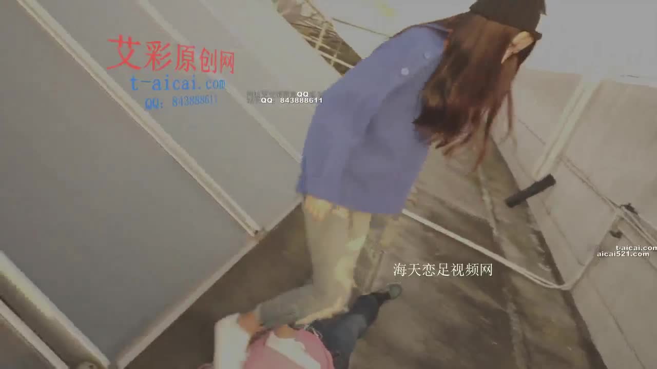 航拍 天台暴力虐尾随男
