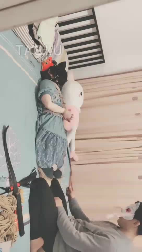 小采桑这么美 得绑起来
