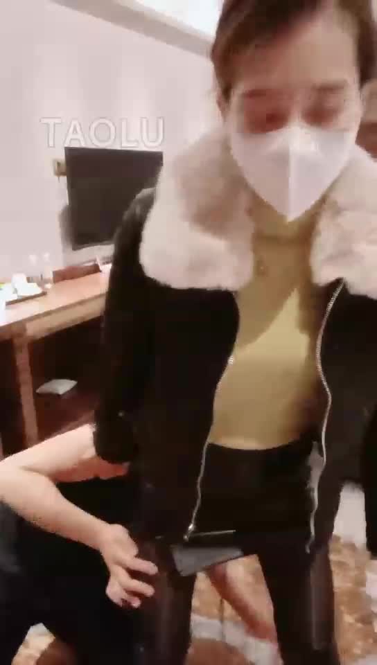 胯下这狗好饥渴