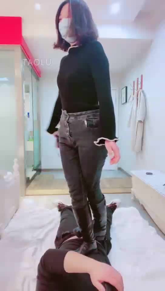 年后第一次波踩踏 榨精