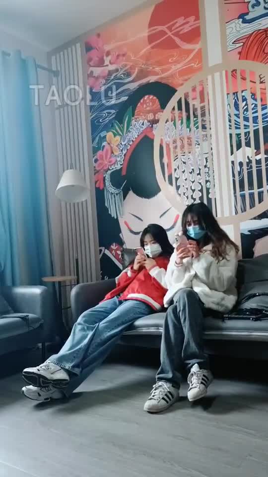 女仆店 双女仆暴打