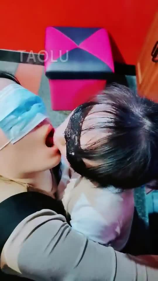 KTV 犬化双母狗