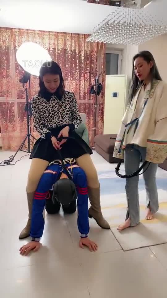 带素人宝宝骑马 咀嚼 吐脸 圣水