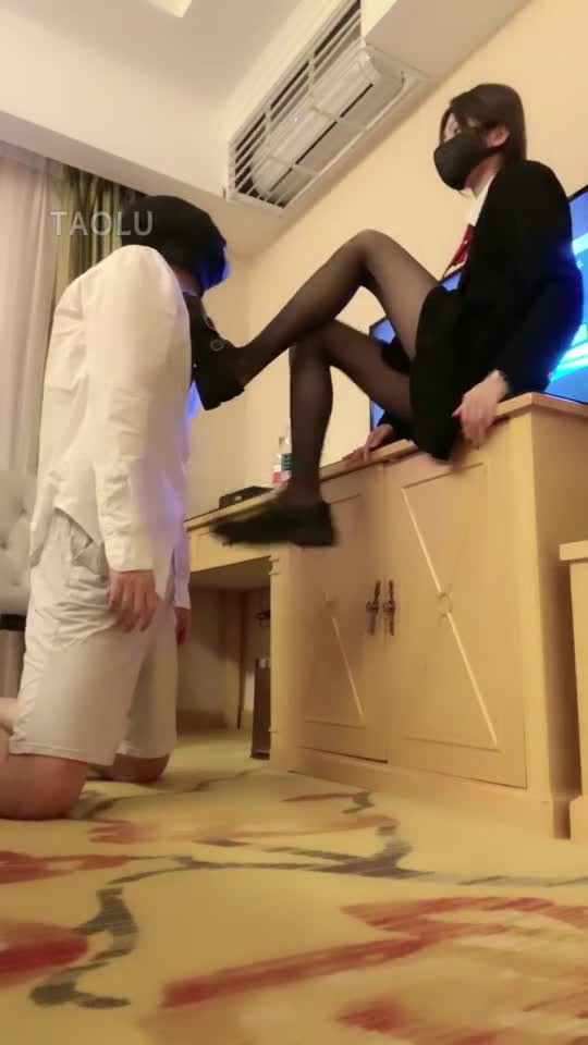 制服黑丝丝袜 深喉无下限羞辱