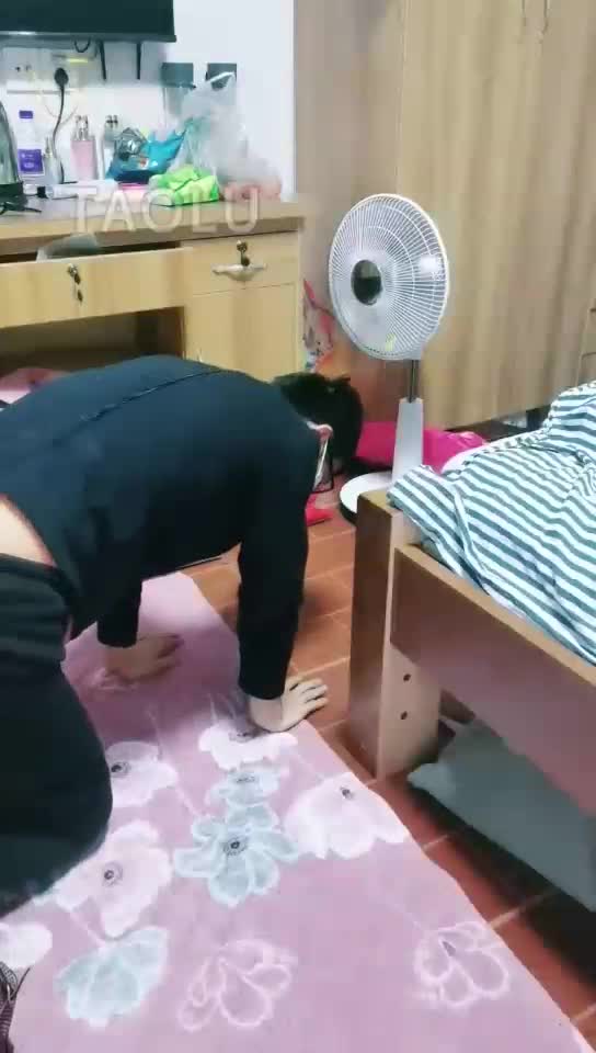 骑马 鞭打 虐乳 耳光 捆绑