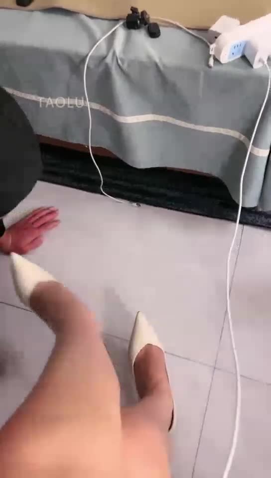 舔鞋 舔脚 喂食 坐脸