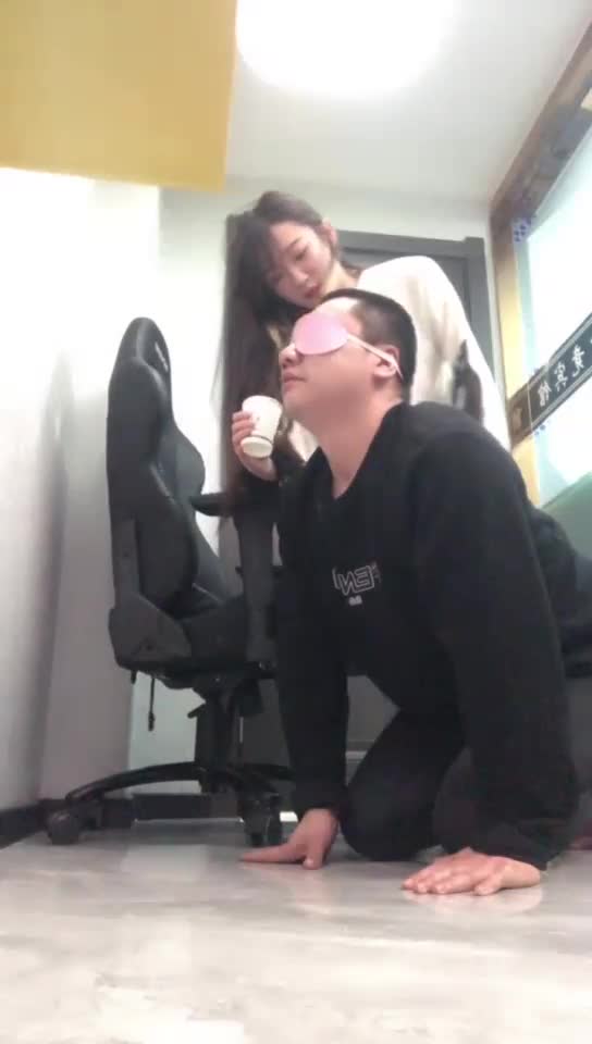 深夜调残畜