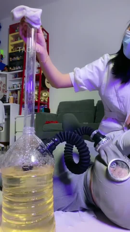 控制一激动就窒息