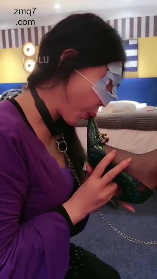 玩母狗