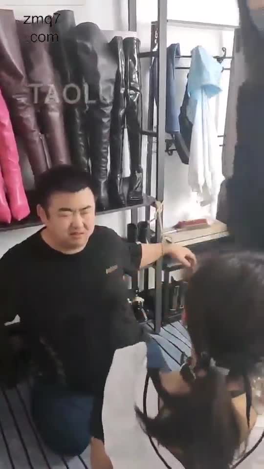 玩弄女奴和奴下奴
