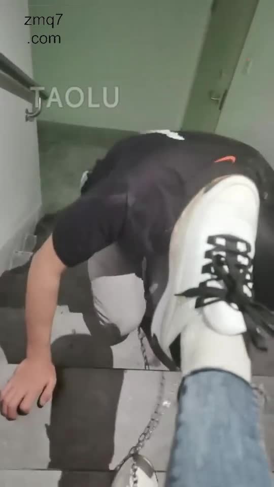 楼道调教