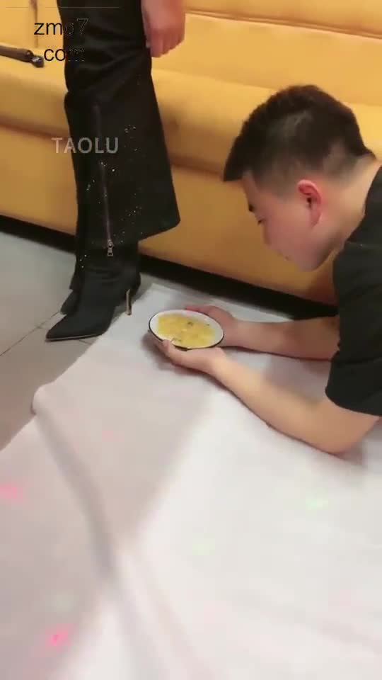 使劲霍霍