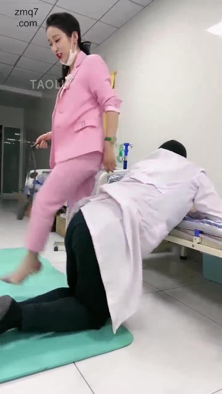 原来我的医生竟然是条狗