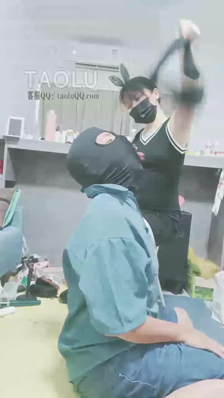 调教素人 圣水 舔脚 牛奶足浴
