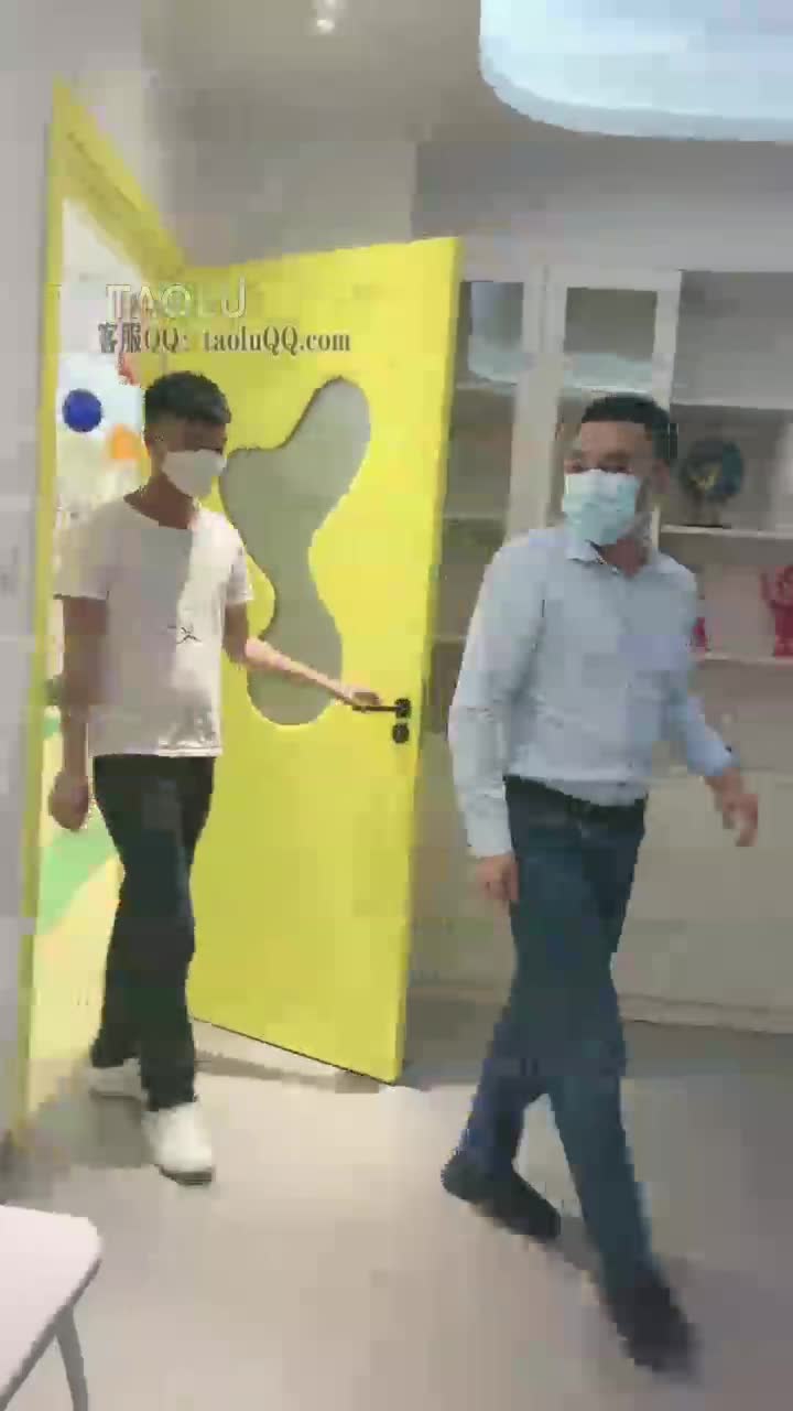 素人实习女生惩罚猥琐男员工