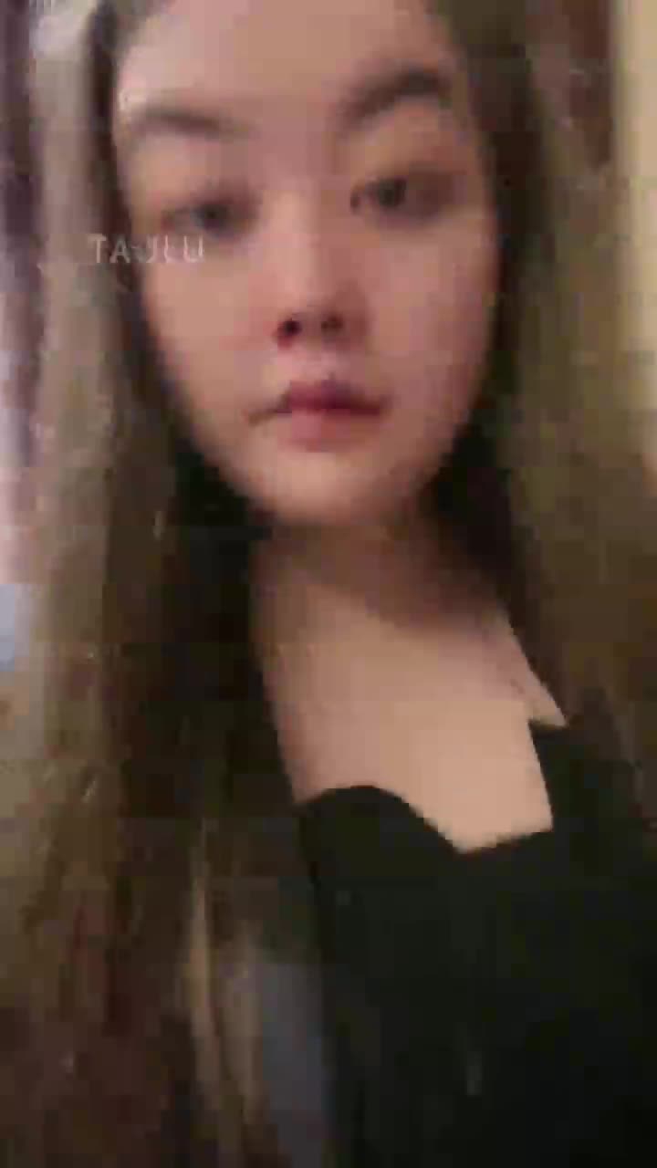 舔脚 圣水 耳光 口水浓痰