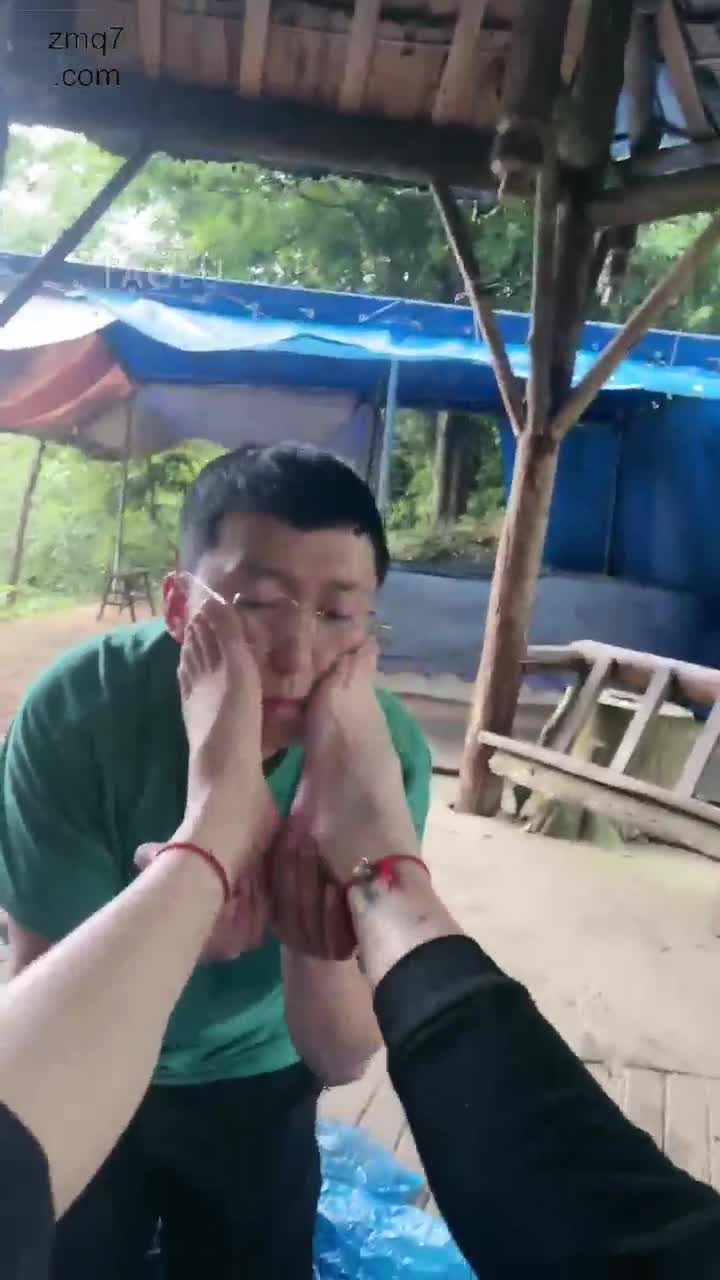 景区 户外调教 新鲜的黄金圣水