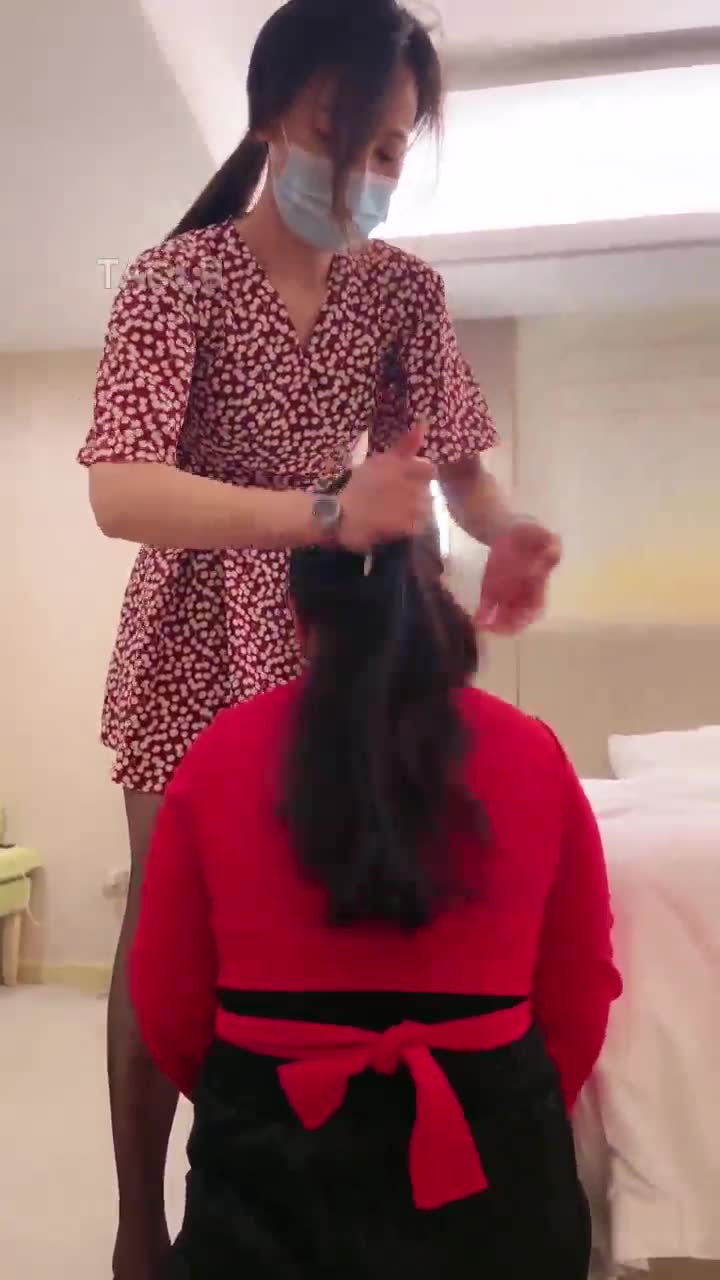 无底限捉弄女奴