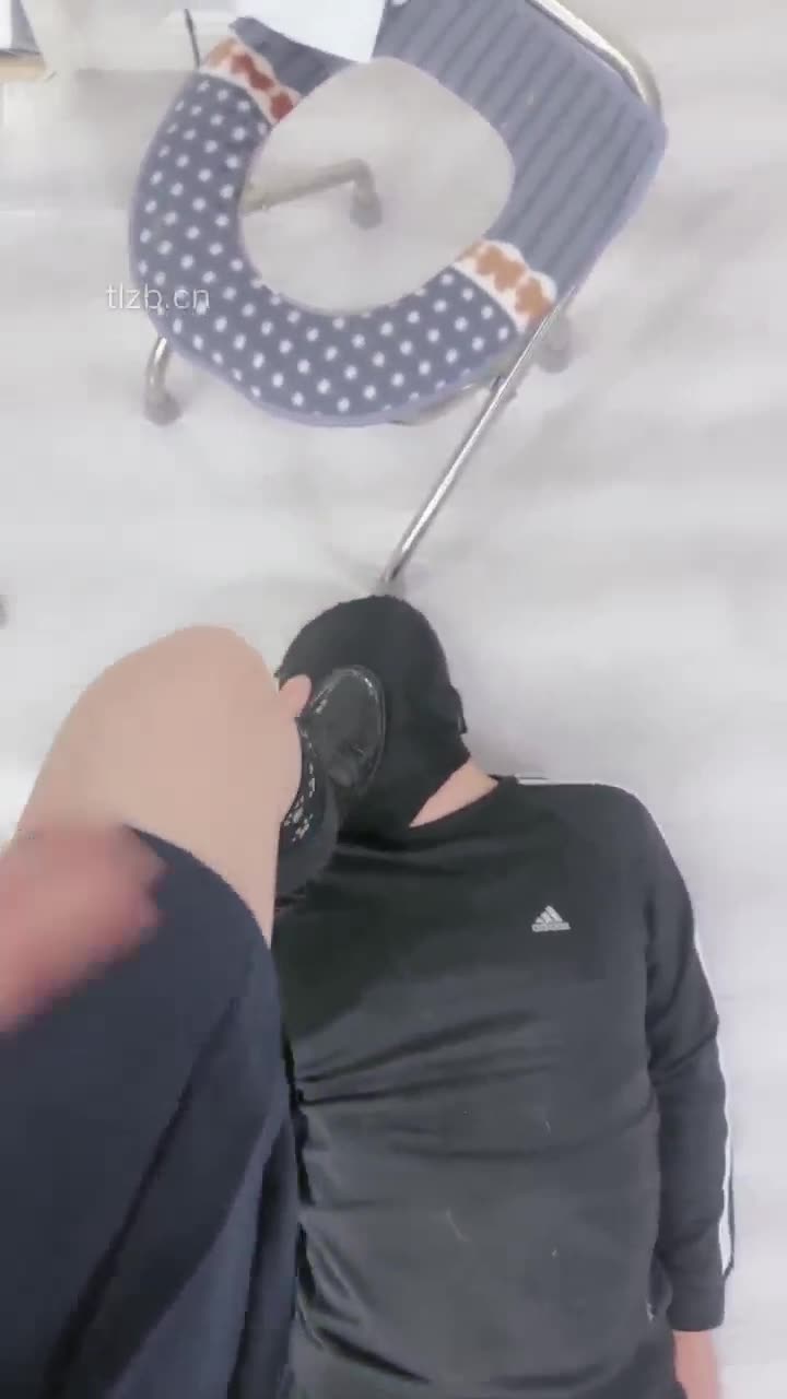  开发无底限 首次黄金调教