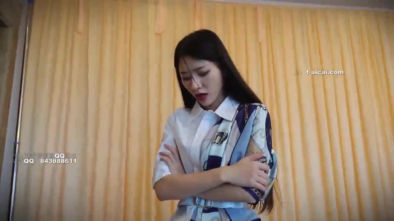 白靴崇拜 踩踏