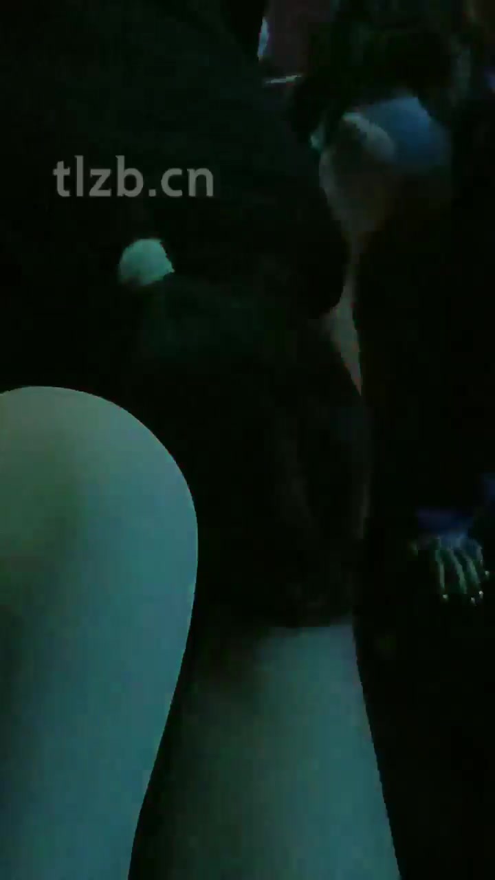KTV玩双奴