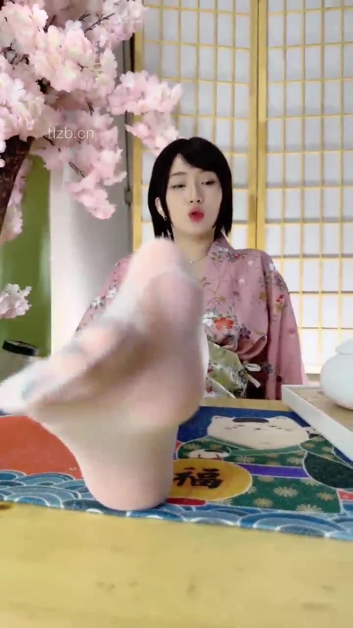 老板请坐