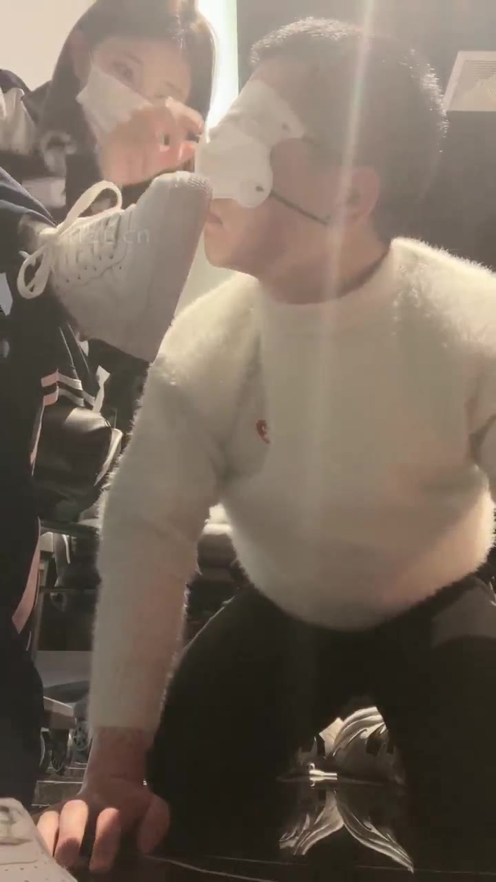 开发同学做脚奴