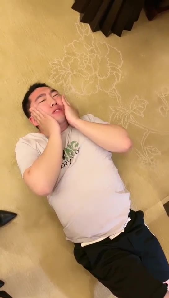 暴力玩畜生
